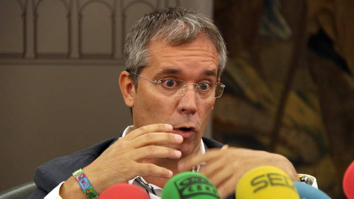 El portavoz del PP en el Ayuntamiento de León, López Benito.