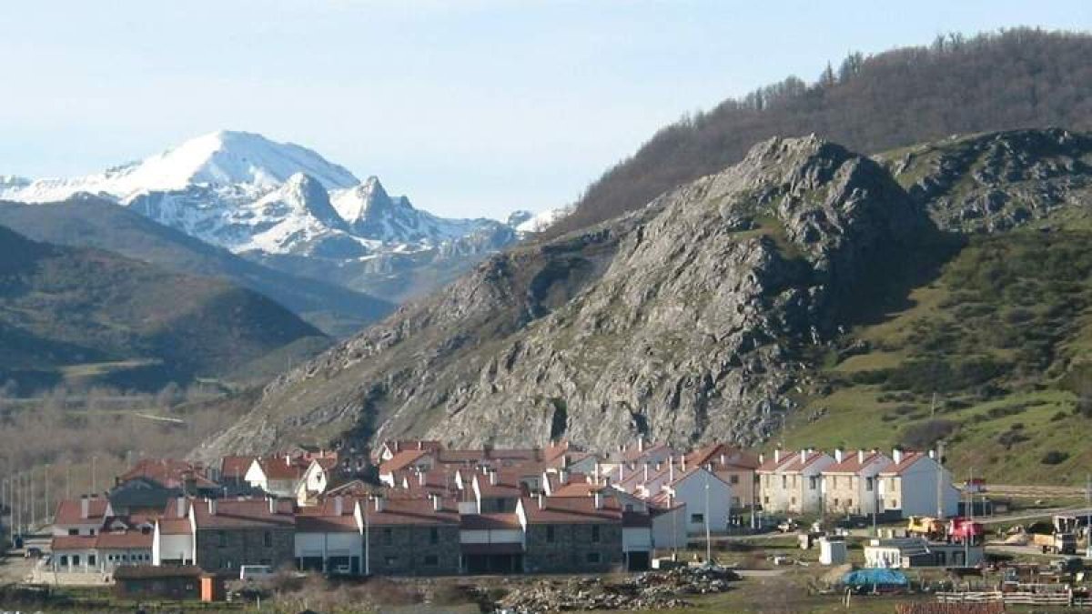 Vista de una pedanía de la montaña de Riaño.