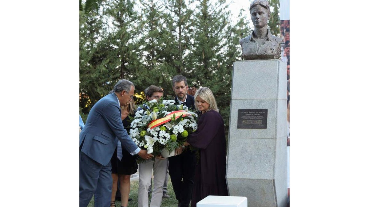 La hermana de Miguel Ángel Blanco, en el homenaje en Madrid KIKO HUESCA