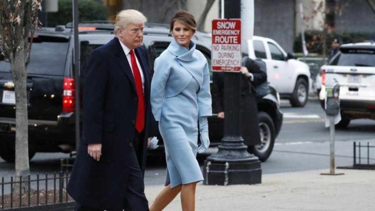 Donald Trump y su esposa, Melania, llegan al Capitolio, minutos antes de celebrarse la toma de posesión como Presidente de los EEUU.