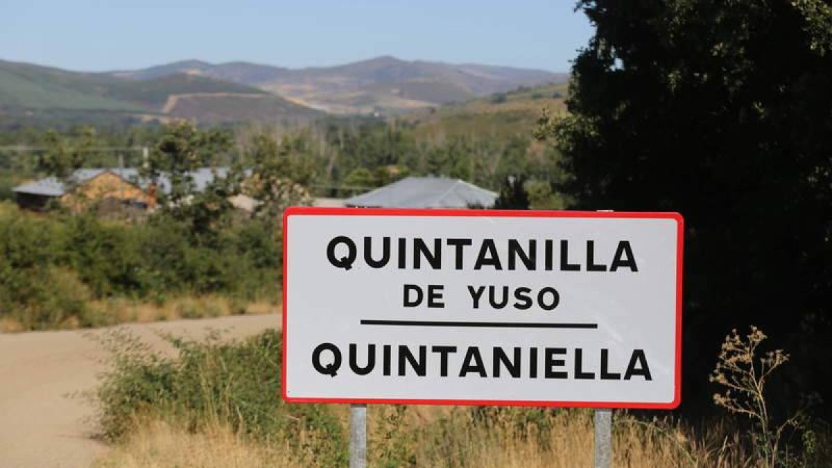 Quintaniella, Trueitas, Truitiellas, Valdaviéu, Villarinu y Valleyu aparecen por primera vez en la señalización oficial, una iniciativa histórica.
