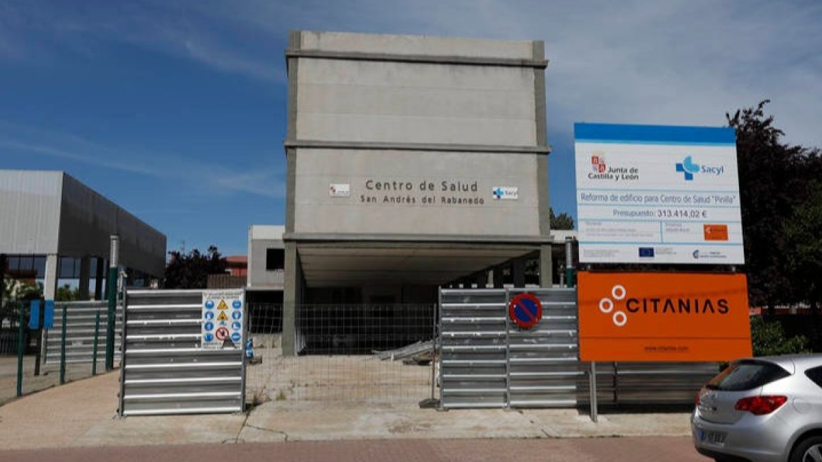 Centro de Salud de Pinilla, en obras. FERNANDO OTERO