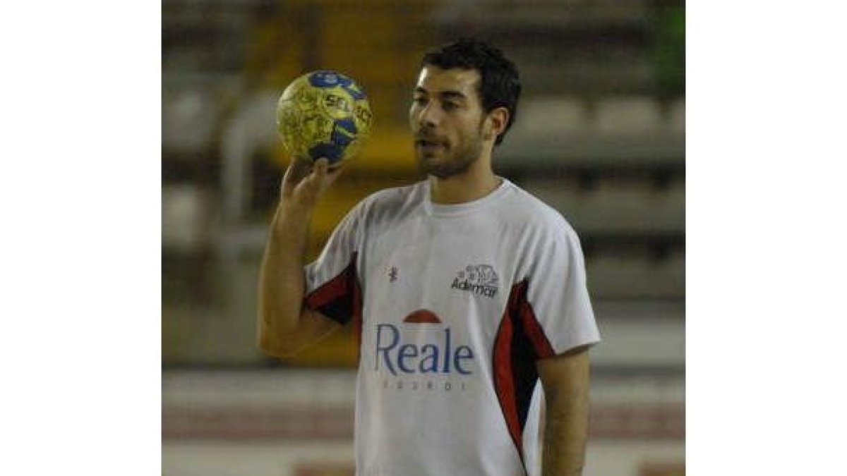 Sarmiento en uno de sus últimos entrenamientos con el equipo