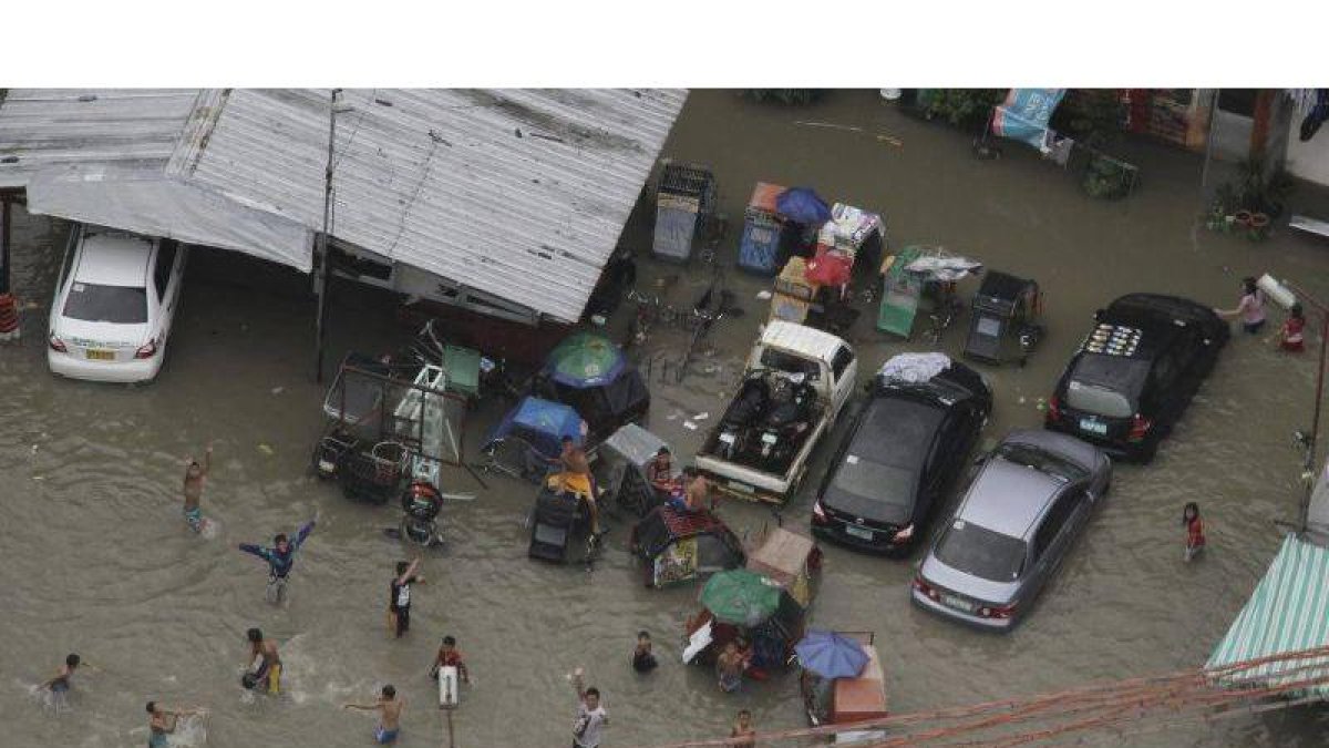 Calles inundadas de Pasay, al sur de Manila.