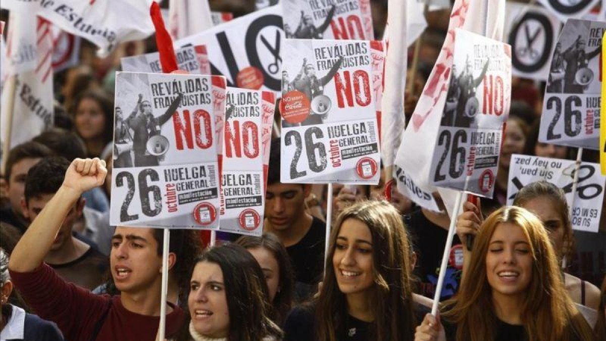 Manifestación contra la LOMCE y las reválidas en Madrid.