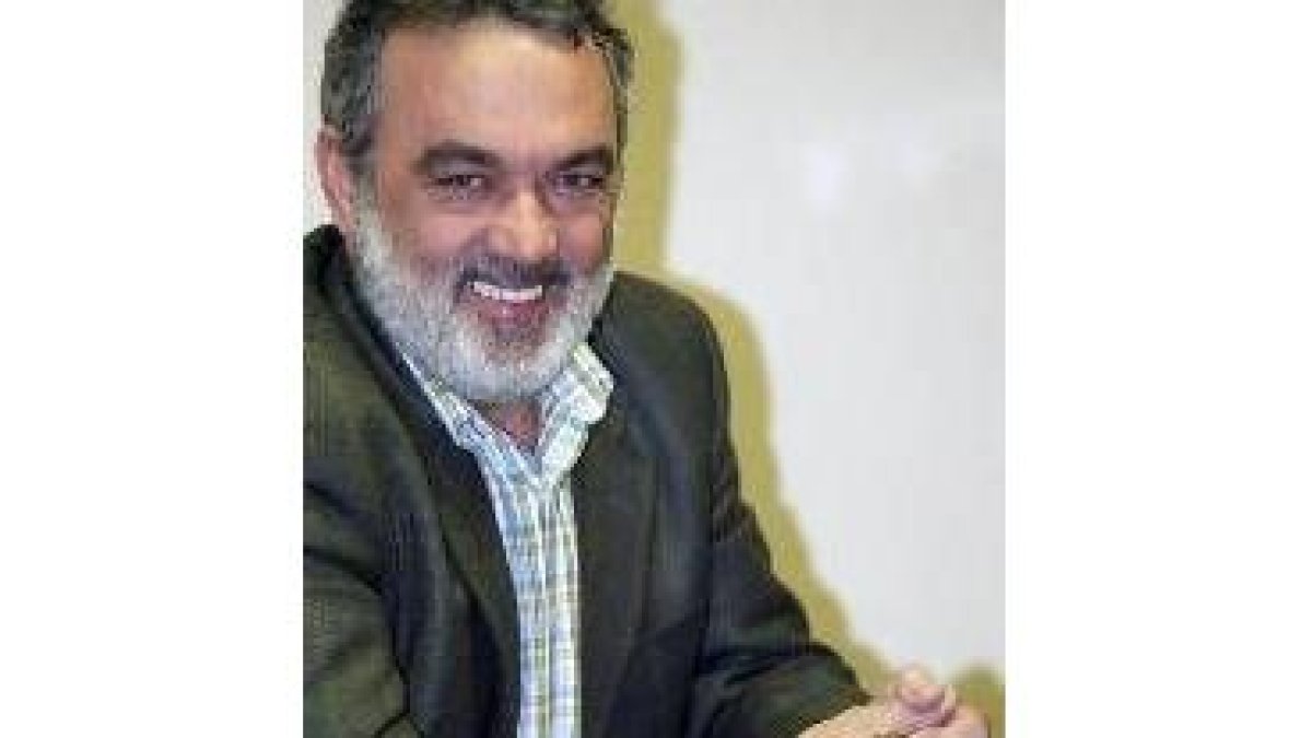 El psicólogo y sexólogo, José Luis García, estará hoy en León