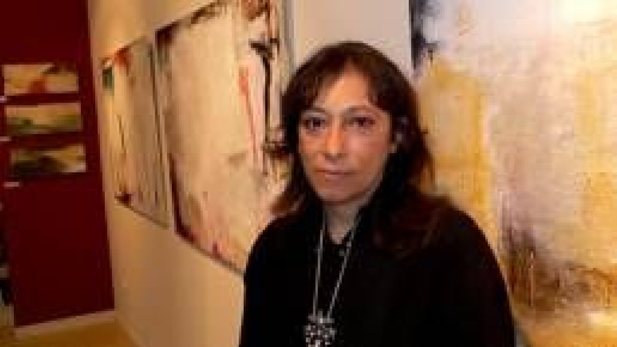 La escritora y artista chilena Alexandra Domínguez