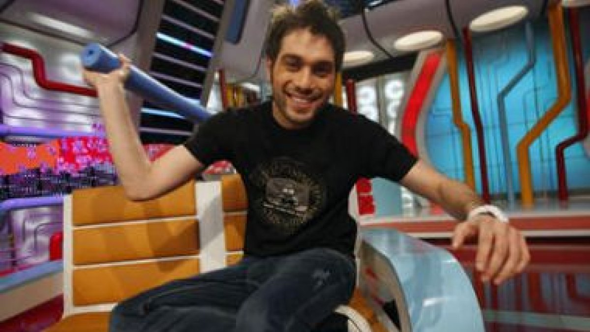 El humorista leonés Dani Martínez, presentador de -˜Tonterías las justas-™, llega hoy al Auditorio c