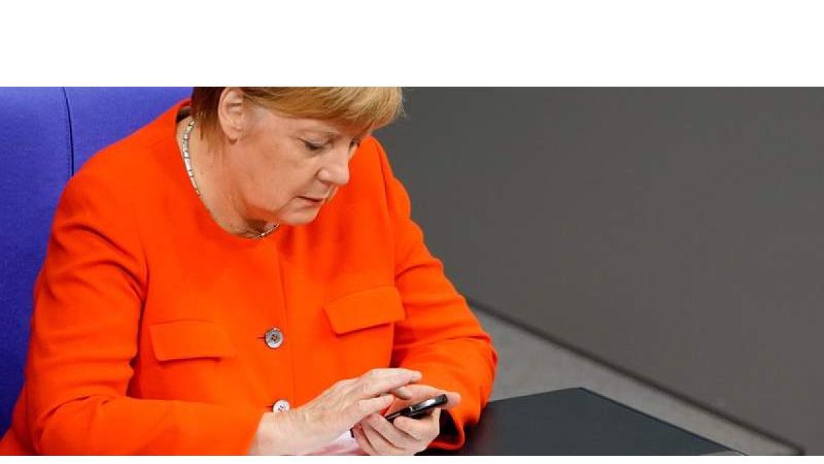 La canciller alemana, Angela Merkel, blanco de los ciberataques. ALEXANDER BECHEL