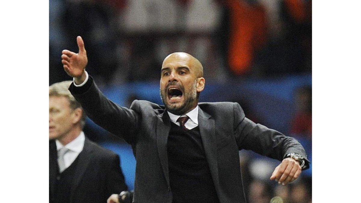 El técnico español Pep Guardiola, durante el partido entre el Bayern y el Manchester United.