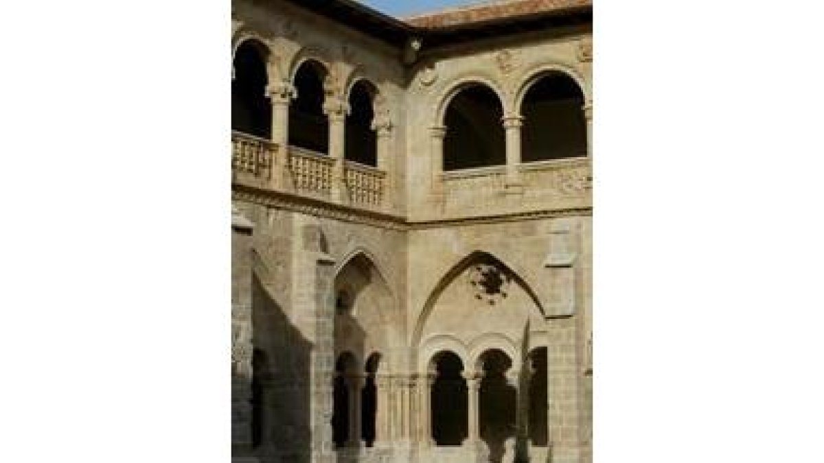 En el monasterio de San Bernardo se digitalizará la lista de bienes sacros