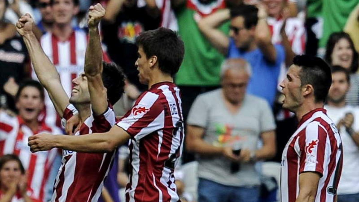 Markel Susaeta celebra con euforia el segundo gol del Athletic ante el Valladolid.