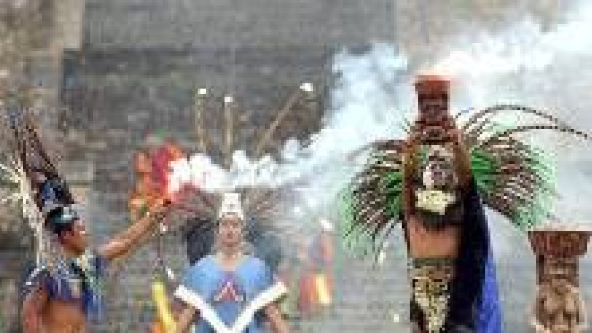 Actos en recuerdo del Imperio Azteca