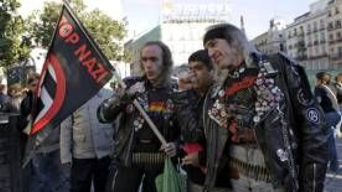 Manifestantes de la marcha antifascista de Madrid