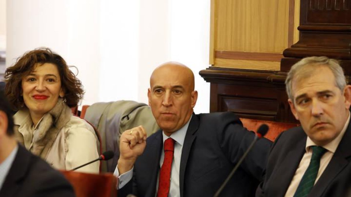 El PSOE cuestiona la falta de transparencia del equipo de gobierno