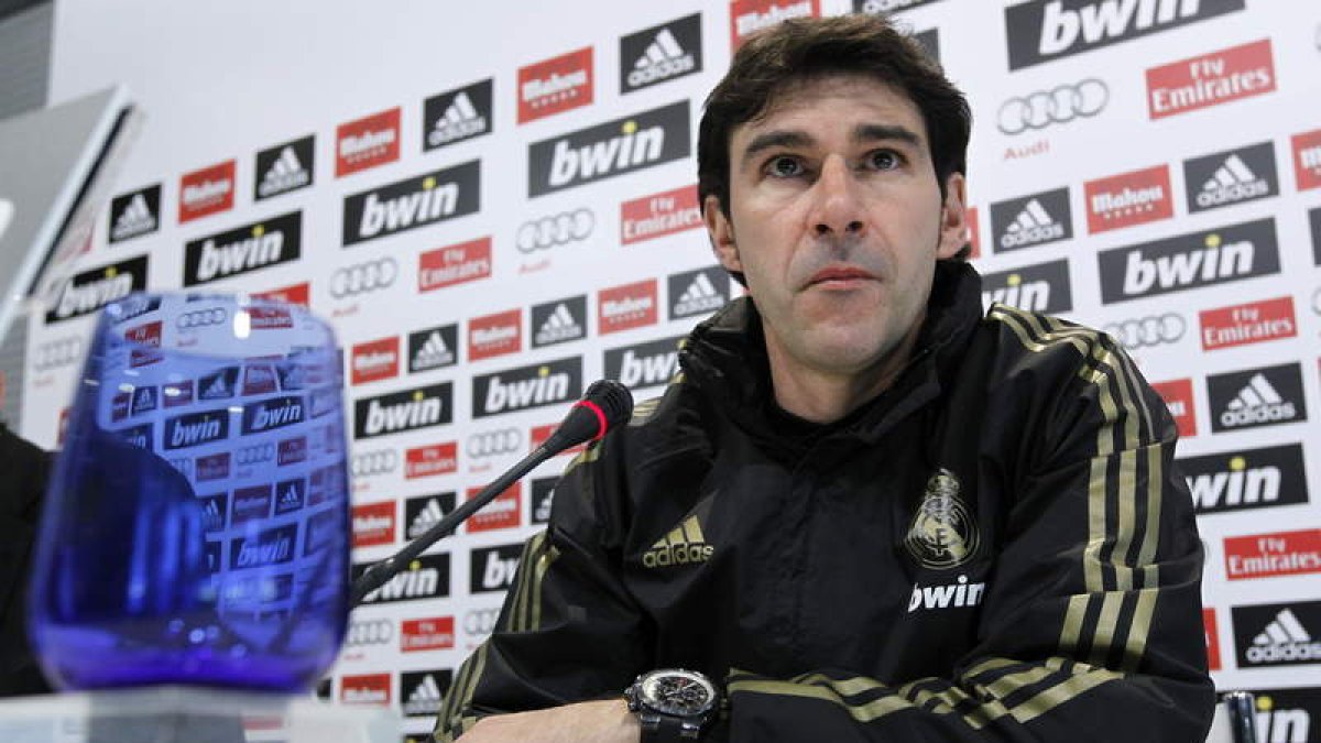 El segundo técnico del Real Madrid, Aitor Karanka, en la conferencia de prensa de ayer.