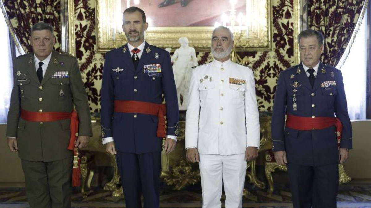 El rey Felipe, ayer en el Palacio Real, en una audiencia militar a los tres ejércitos.