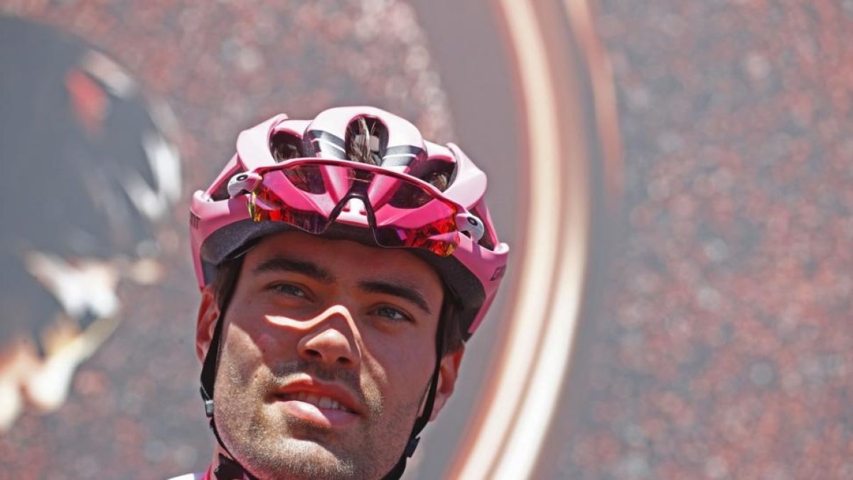 Tom Dumoulin, en el podio del Giro.