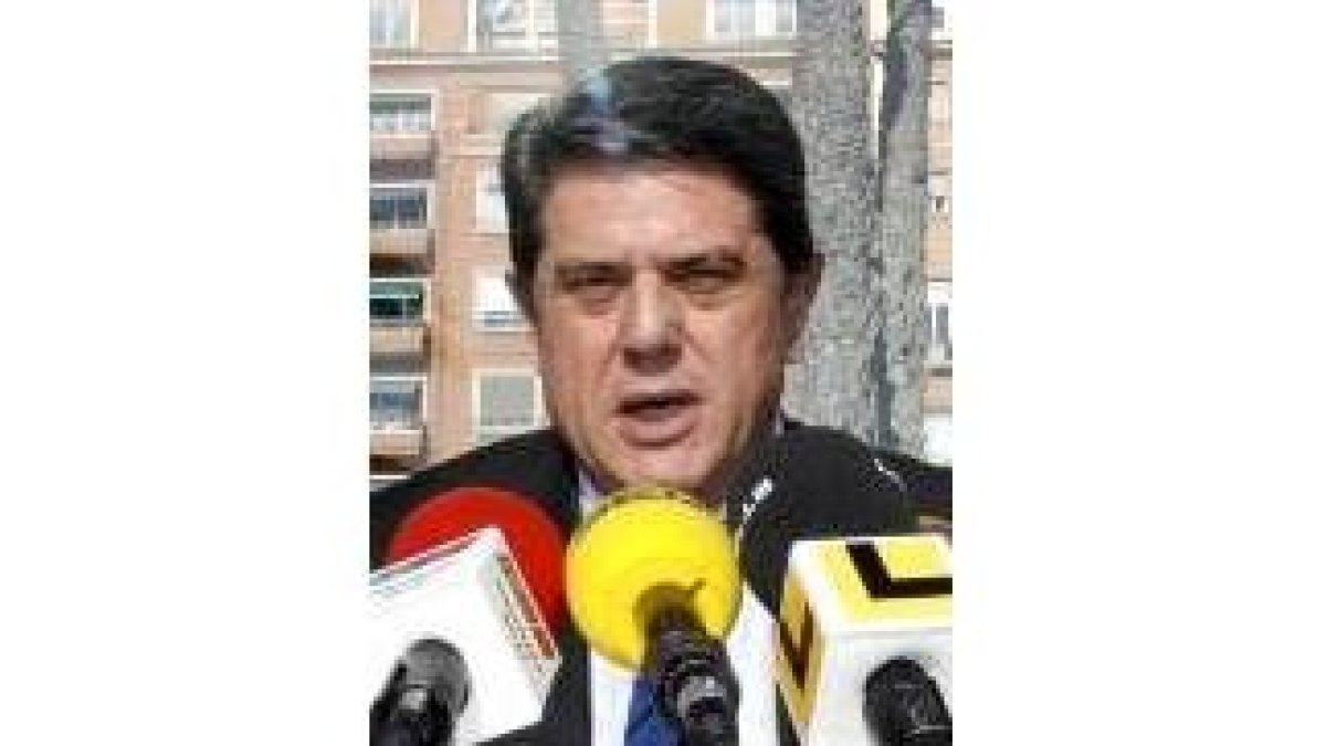 El ex ministro Federico Trillo podría ser procesado por el Yak