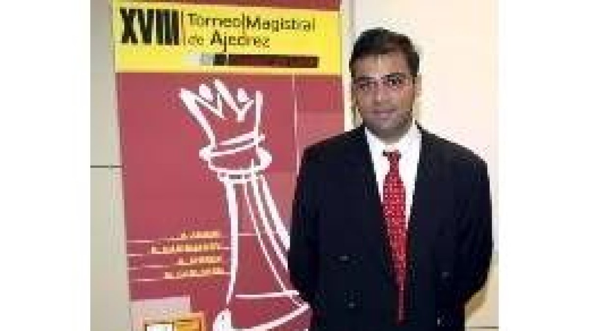 Anand se ha convertido en el número uno tras la retirada de Kasparov