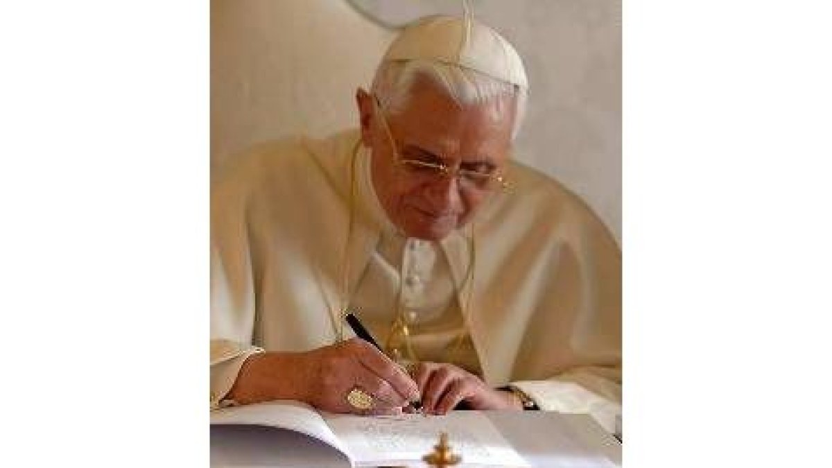 Benedicto XVI firmó ayer su segunda encíclica