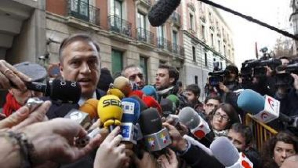 El presidente de la Liga de Fútbol Profesional, José Luis Astiazarán, a la salida de la Audiencia.