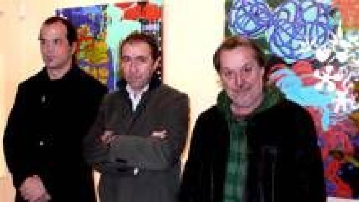 Lionel Borrás Veiga, Luis Azón y Manolo Cuervo de la Rosa, tres de los cinco artistas participantes