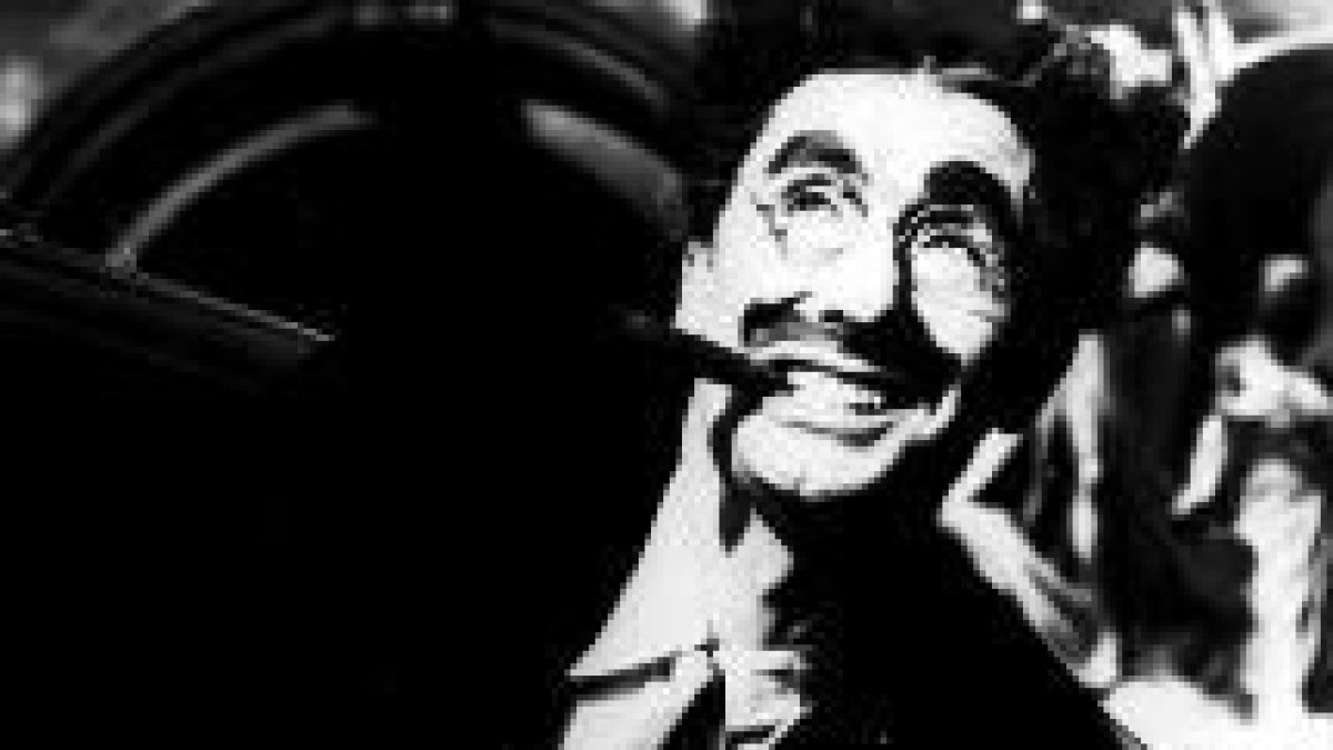 El satírico Groucho Marx se despidió definitivamente de sus seguidores hace 25 años
