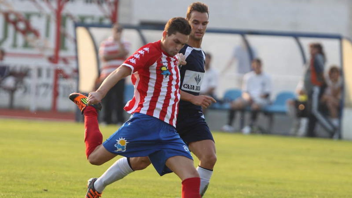 El Bembibre tuvo que esperar 94 minutos para alcanzar la primera victoria en casa.