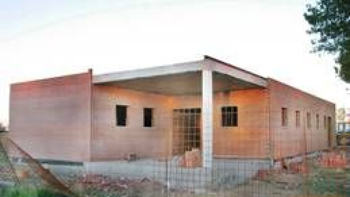 Las obras de construcción del nuevo centro escolar de Villamuñío van a buen ritmo