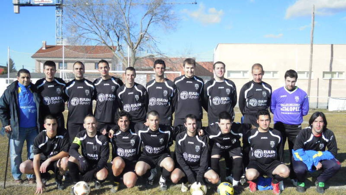 Formación del equipo del Cembranos, que lidera el grupo A de la Liga de la Amistad.