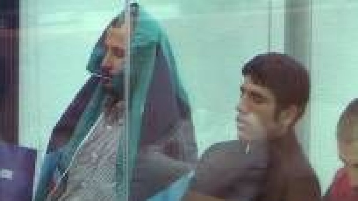 Mohamed el Egipcio y Abdelmajid Bouchar duermen durante el juicio del 11-M