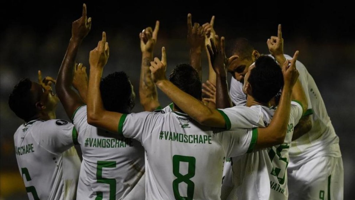 Los jugadores del Chapecoense celebran un gol en la Copa Libertadores.