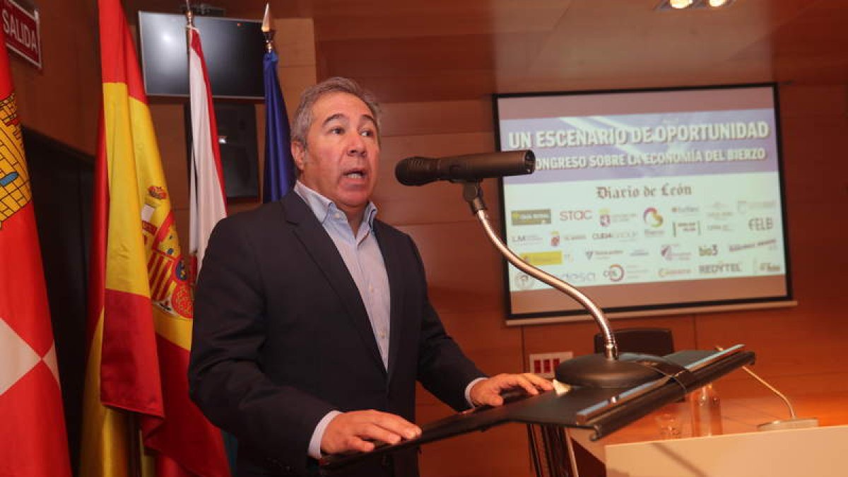 Joaquín Sánchez Torné, ayer, en la clausura del Congreso. A.F.B.