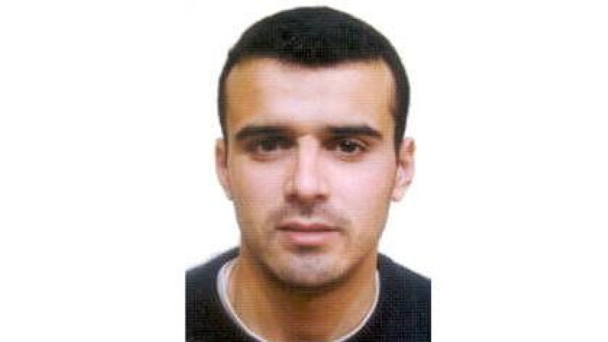 El marroquí Mohamed Bouharrat, de 24 años, detenido ayer