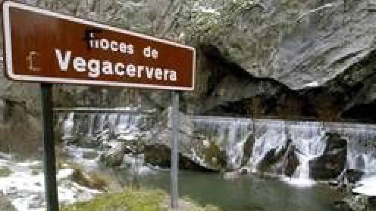 Hoces de Vegacervera es un paraje que recibe miles de turistas al año