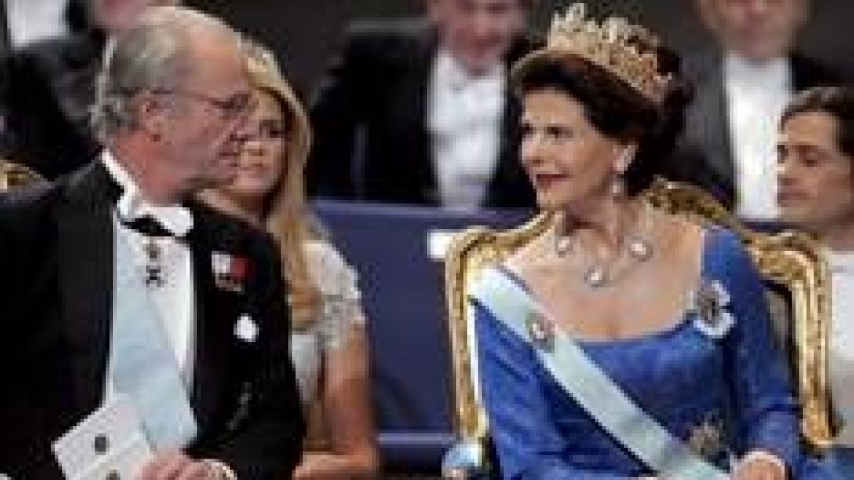 Los reyes de Suecia, Silvia y Carlos Gustavo, en una edición anterior de los premios