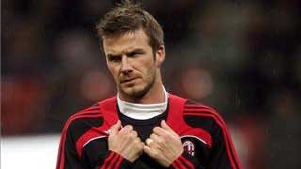 El futbolista del AC Milán David Beckham.