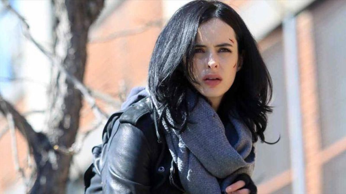 La actriz Krysten Ritter, en una imagen de la serie Marvel-Jessica Jones.