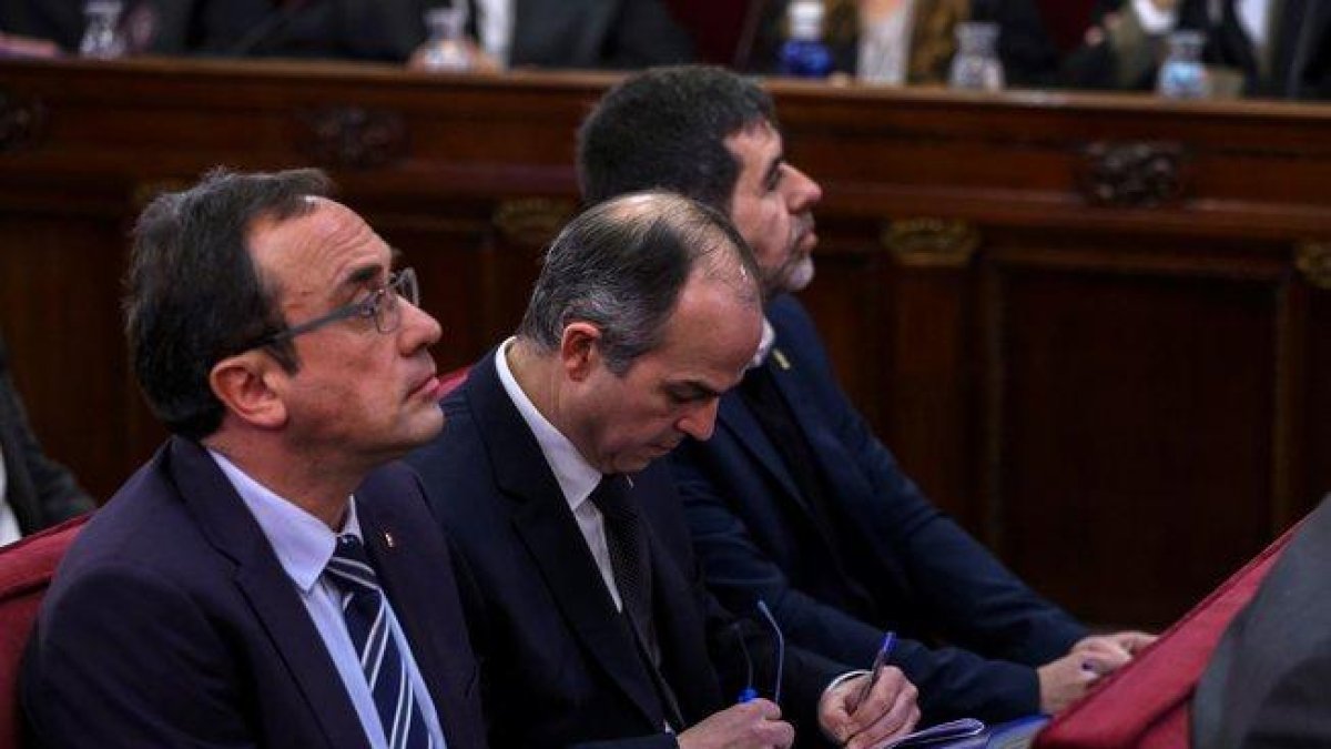 Josep Rull  Jordi Turull y Jordi Sànchez.
