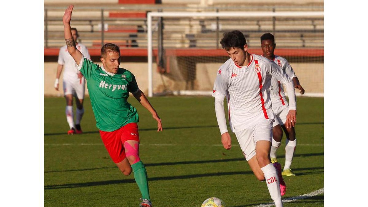 El equipo blanco logró una trabajada y justa victoria. FERNANDO OTERO