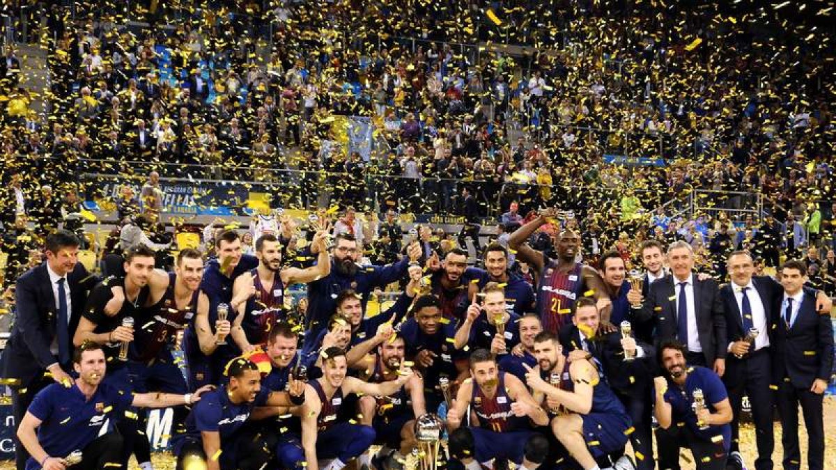 El Barcelona festejó en el Gran Canaria Arena un nuevo título de Copa del Rey que se le había resistido en las últimas ediciones. MEDINA