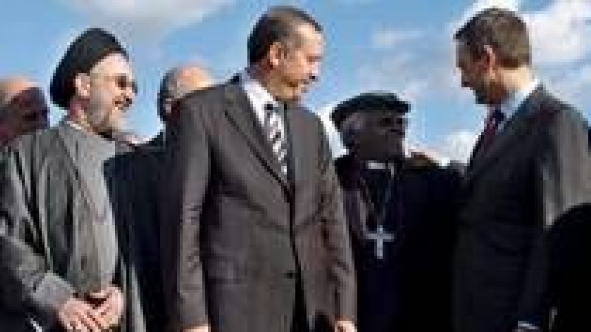 Mohamed Jatami, Recep Tayeb Erdogan, el arzobispo sudafricano Desmond Tut y Rodríguez Zapatero