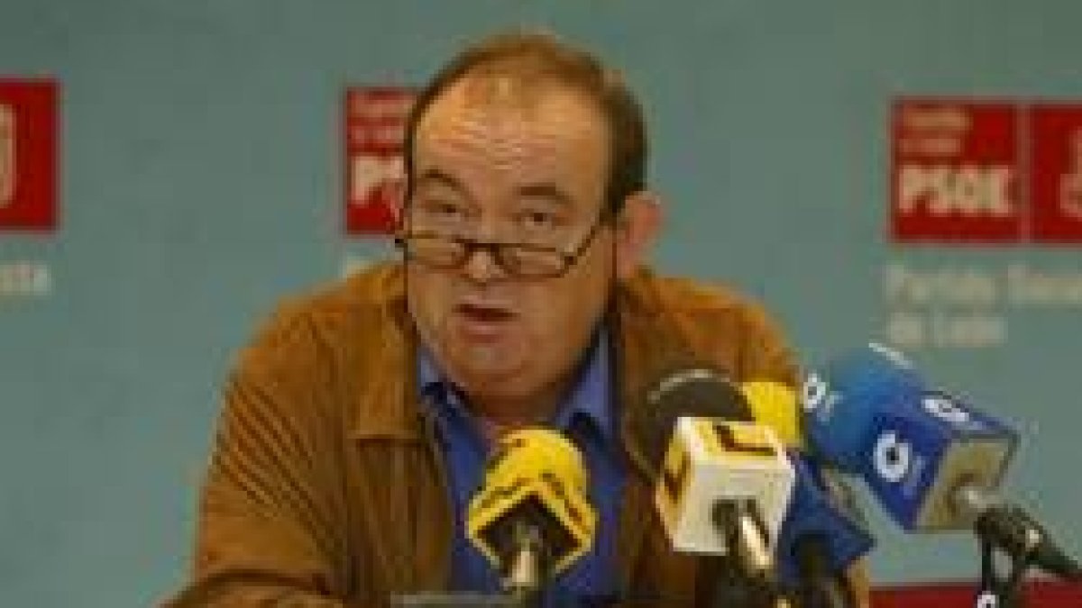 Laudino García durante su comparecencia ante la prensa