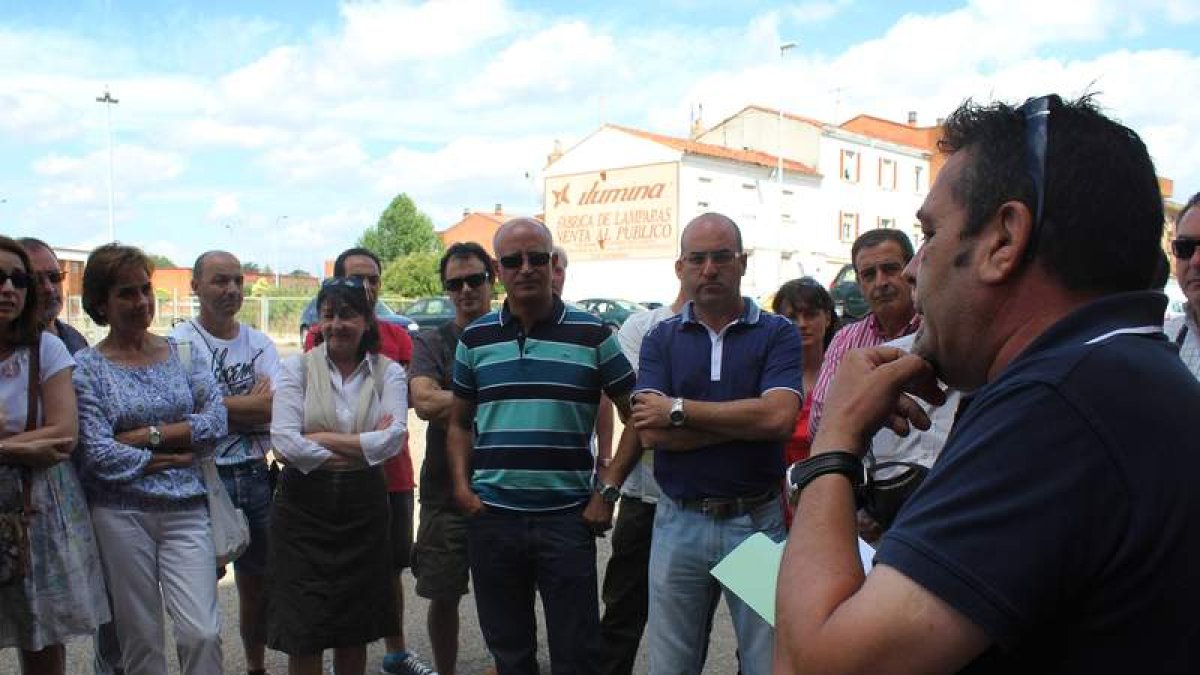 USO convocó ayer una improvisada asamblea para dar cuenta de la reunión con Lener.