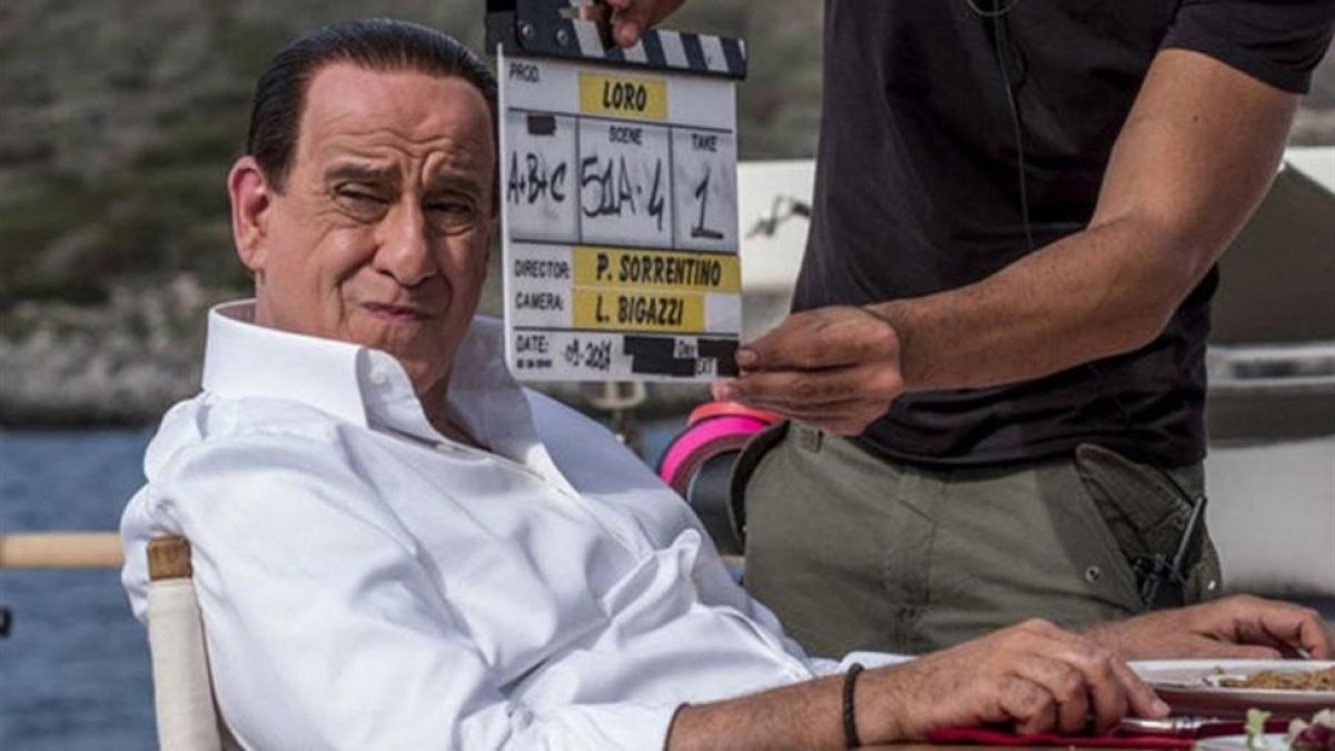 Toni Servilo, durante el rodaje de Loro, la película en la que encarna a Silvio Berlusconi.