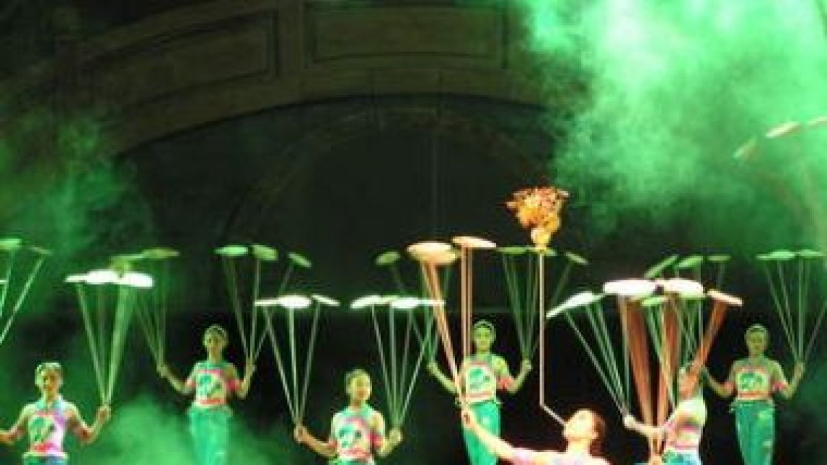 La compañía china representará en el León Arena su nuevo espectáculo, «Dreams».