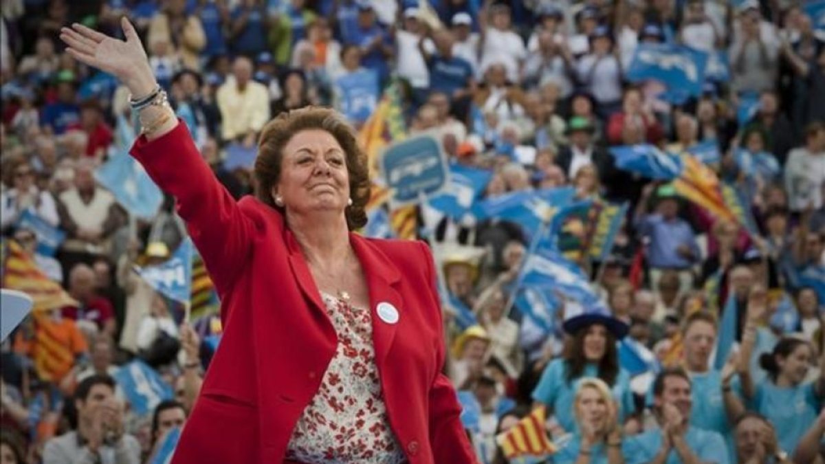 Rita Barberá durante un acto de campaña electoral en Valencia.