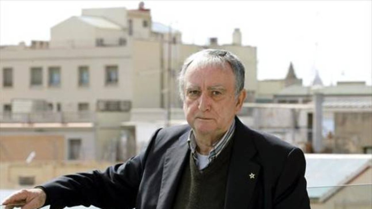 Rafael Chirbes, en Madrid, en el 2014, cuando recogió el Premio Nacional.