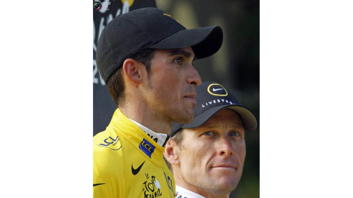 Contador y Armstrong compartieron podio en el Tour del 2009.